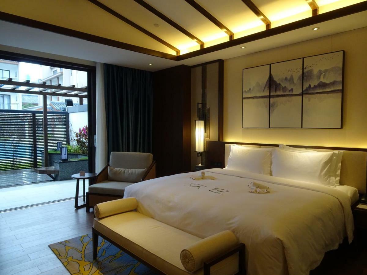 Wyndham Guilin Pingle Hotel Exterior photo